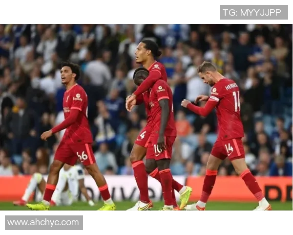 96年AC米兰与申花的经典对决回顾与精彩瞬间分析