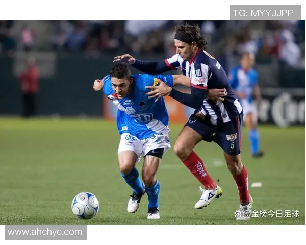 国米与拉齐奥精彩对决集锦回顾展现足球魅力与激情瞬间 国米与拉齐奥精彩对决集锦回顾展现足球魅力与激情瞬间