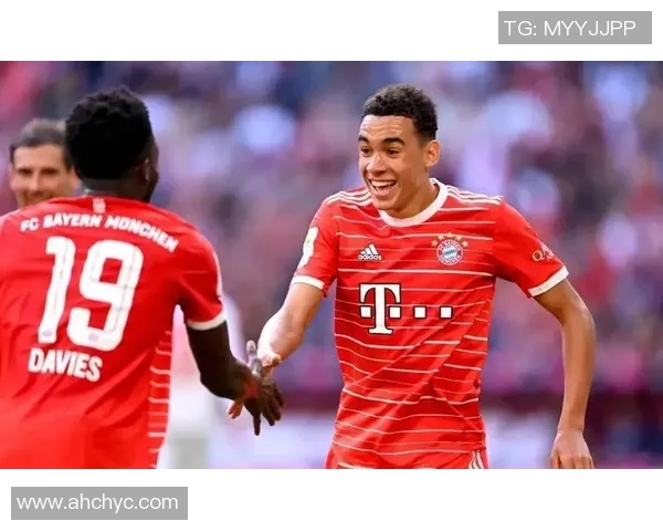 拜仁慕尼黑迎战柏林赫塔争夺德甲巅峰之战精彩回顾与分析